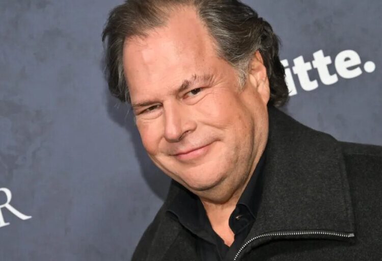Salesforce turbocharges $25 billion stock buying spree with debt, cuts cash flow guidance in half