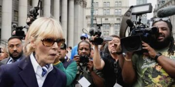 Warnings flood GOP lawmakers as conservatives outraged by DOJ’s E Jean Carroll probe