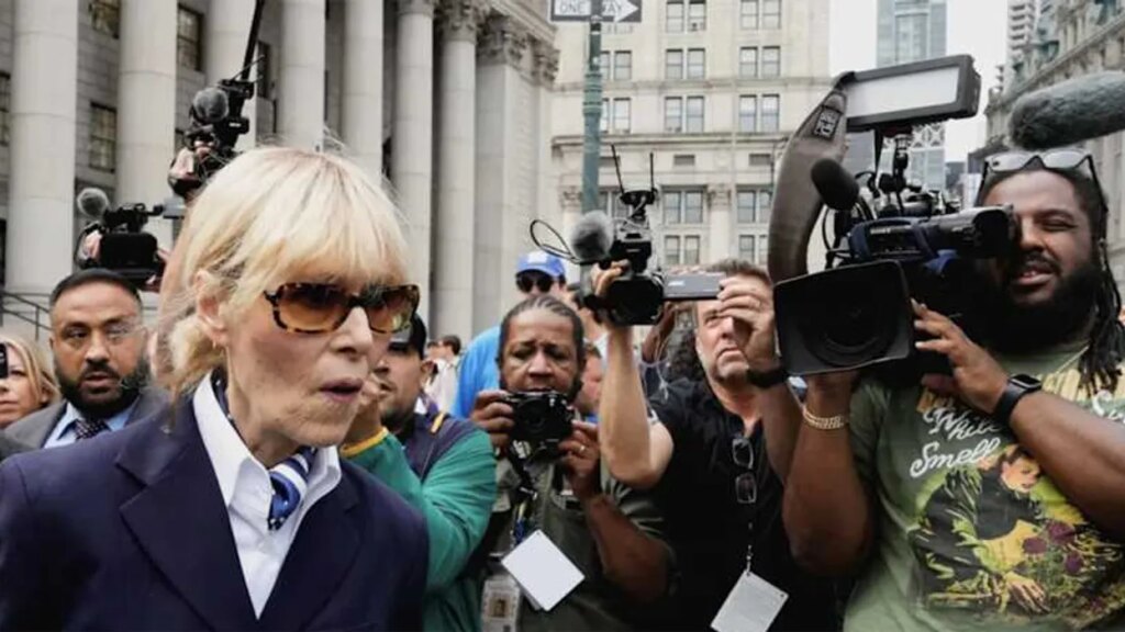 Warnings flood GOP lawmakers as conservatives outraged by DOJ’s E Jean Carroll probe