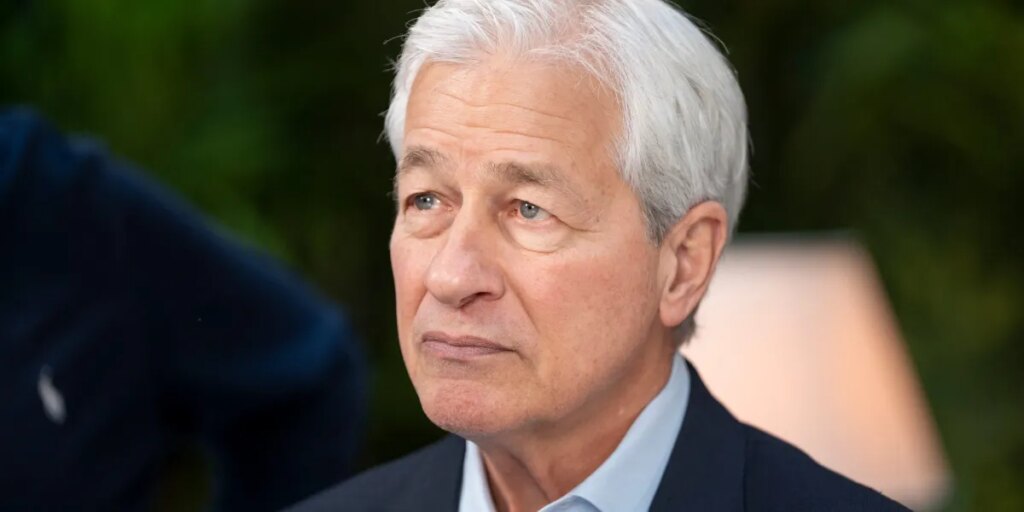 Jamie Dimon tells Gen Z to ‘learn how to think, learn how to earn respect’ as he describes ‘great meeting’ with Zohran Mamdani