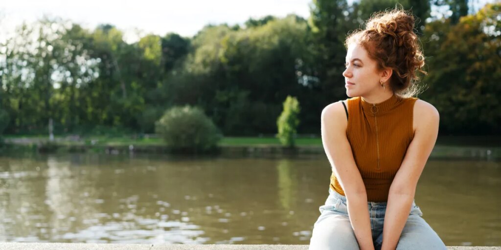 Gen Z is rejecting $200 dates and choosing ‘solo-maxxing’—and dating apps are taking a hit