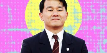 Harvard Graduation Speaker Unloads on AI in Profanity-Loaded Tirade, Prompting Cheers From Students: “I’m Here to Tell You the Mission of Your Generation Is to Destroy AI”