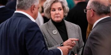 Susie Wiles accused of being in ‘la-la land’ as conflicts grow in Trump White House