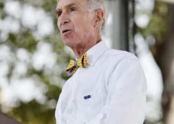 Bill Nye: Companies say there’s a skills gap. They’re wrong — and students can prove it