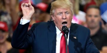 Trump threatens Bush-appointed judge by name over White House renovation project case