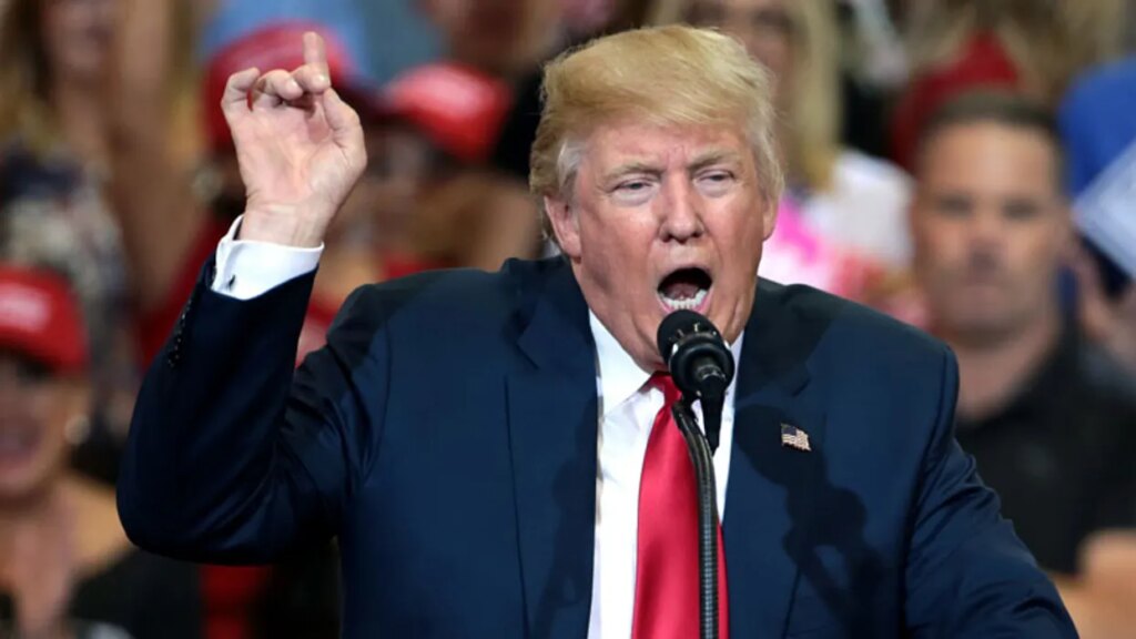 Trump threatens Bush-appointed judge by name over White House renovation project case