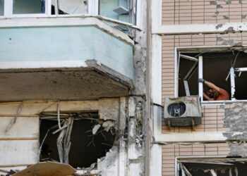 Wave of Ukrainian Strikes Kills at Least 4, Russia Says