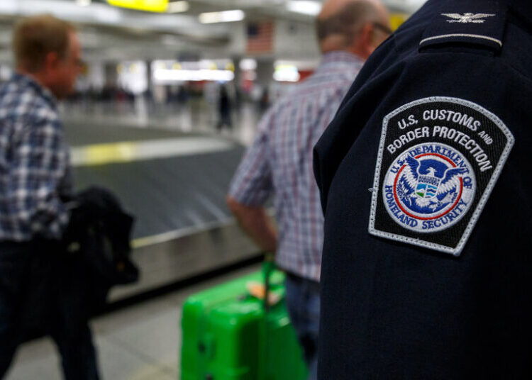 Citing Ebola Outbreak, U.S. Restricts Entry From Congo, Uganda and South Sudan