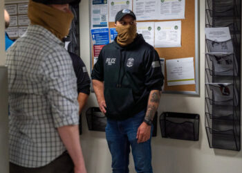 Judge Bars ICE From Making Immigration Arrests at Courts in New York