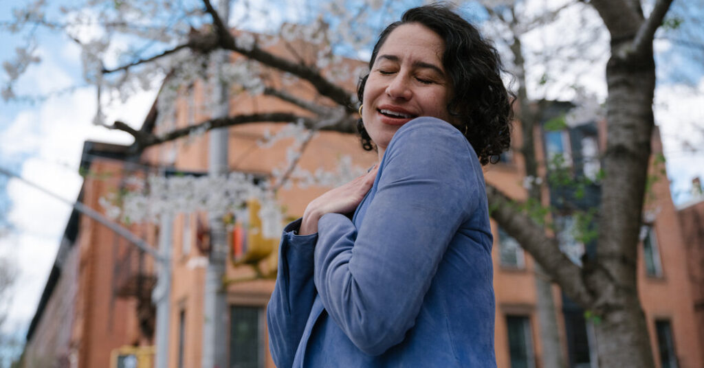 Motherhood Changed Ilana Glazer. A Reporter Knew What That Felt Like.