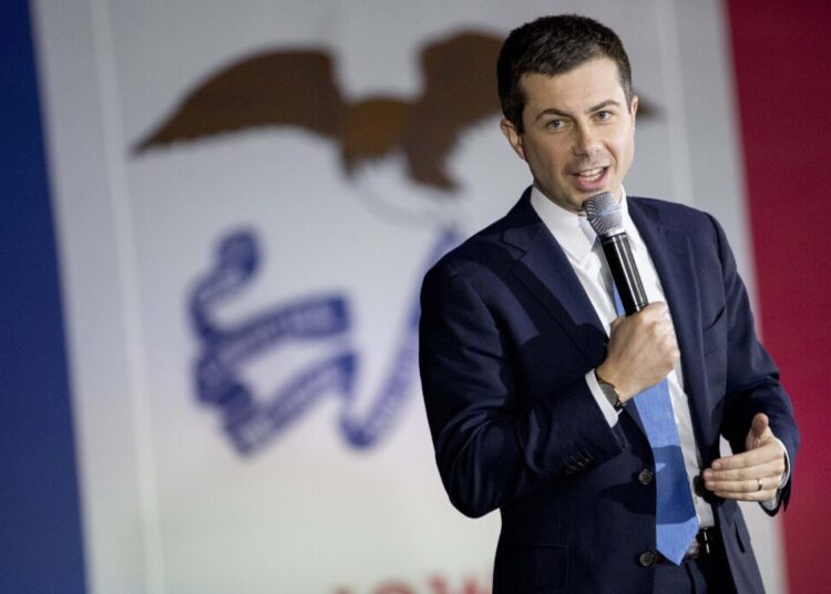 Buttigieg picks sides in Iowa