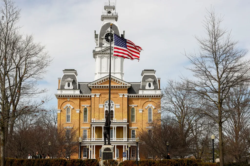 A general view of the exterior of a building at Hillsdale College
