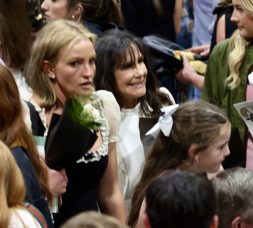 Jamie Lynn Spears and Lynne Spears at Maddie's graduation.