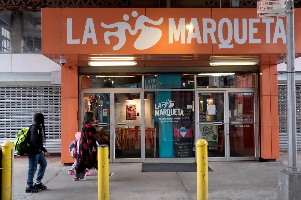 The entrance to La Marqueta.