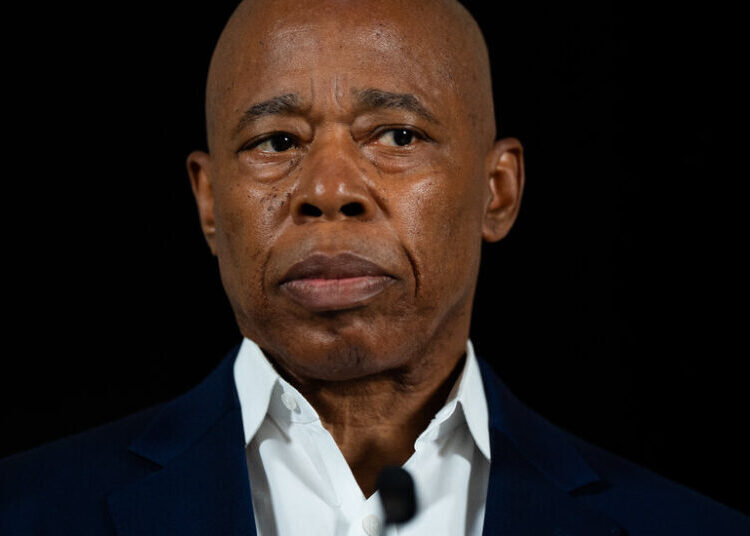 Manhattan D.A. Is Urged to Pursue a Criminal Case Against Eric Adams