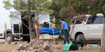 3 Die After Suspected Exposure to Unknown Substance in New Mexico