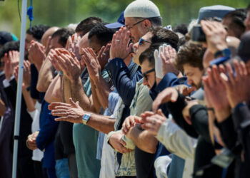 In San Diego, a Final Prayer Before Laying Heroes to Rest