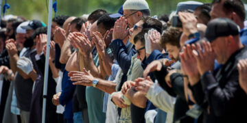 In San Diego, a Final Prayer Before Laying Heroes to Rest