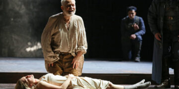 Michael Pennington, Commanding Shakespeare Actor, Dies at 82