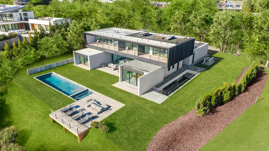 James Keogh, who leads the top-ranked Atlantic Team at Douglas Elliman, said his team has been describing this as the best rental market since that covid boom year, when prices briefly doubled.