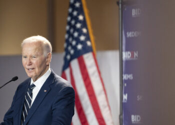 The Bidens keep pushing 2024 into the spotlight, to Democrats’ dismay