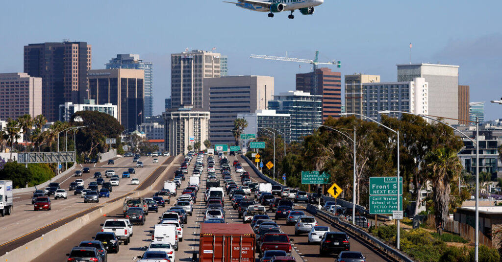 Your Memorial Day Travel Forecast: Heavy Traffic and Pricey Gas