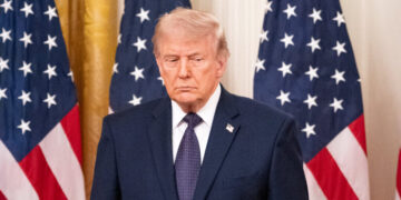Defiant After Bad Week, Trump Pushes Ahead on Politically Unpopular Ideas