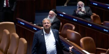 France Bans Israeli Minister Over Treatment of Detained Flotilla Activists