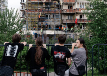 ‘A Total Nightmare’: Voices From a Moscow Hit by Ukrainian Drones