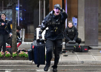 One Killed in Exchange of Gunfire With Secret Service Near White House