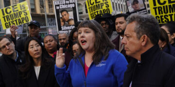 Lawmakers Face a Personal Fiscal Crisis: No Budget, No Paycheck
