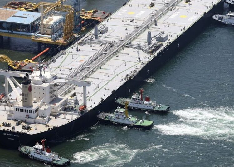 Global Oil Price Rises After U.S. Strikes in Iran Cloud Peace Deal