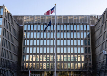 Trump Administration Wants Federal Employees to Sign Nondisclosure Agreements
