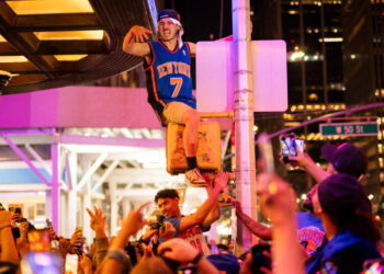 Knicks Fans, ‘a Specific Species of Human,’ Erupt Again