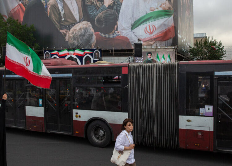 Iran Begins Lifting Monthslong Internet Blackout, Officials Say