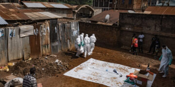 Uganda Closes Border With Congo Over Ebola Fears