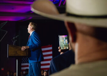 Swallowing Concerns, G.O.P. Senators Rally Behind Paxton