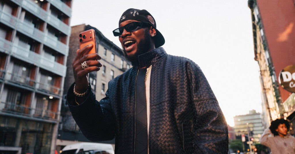 Why ‘What Are You Wearing?’ Videos Are Everywhere
