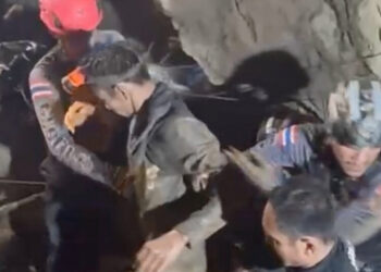 One of Five Gold Miners Is Rescued From Laos Cave After More Than a Week