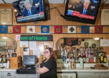 Trump’s approval plunges among his White working-class base