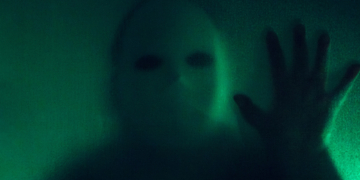 3 Famous Stars With Weird Phobias, Including One Who Was Afraid of the Color Green