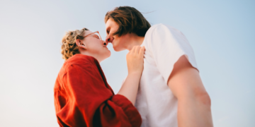 3 Signs You Should Get Back With Your Ex (Yes, Really)