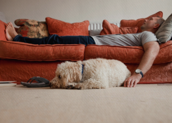 How to Tell If You’re Dating Someone Who’s Comfortable Staying Stuck