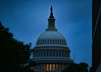 ‘This Is a War’: How Powerful A.I. Super PACs Are Dueling Over the Midterms