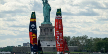 High-Speed Sailboats Race Past the New York Skyline