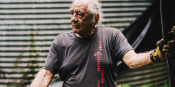 The Earth Shook. Tanks Burst. Now Kona Faces a Water Crisis.