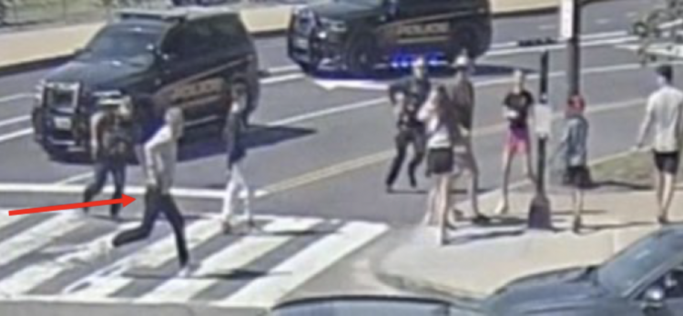 Photos show man firing at Secret Service near JD Vance’s motorcade
