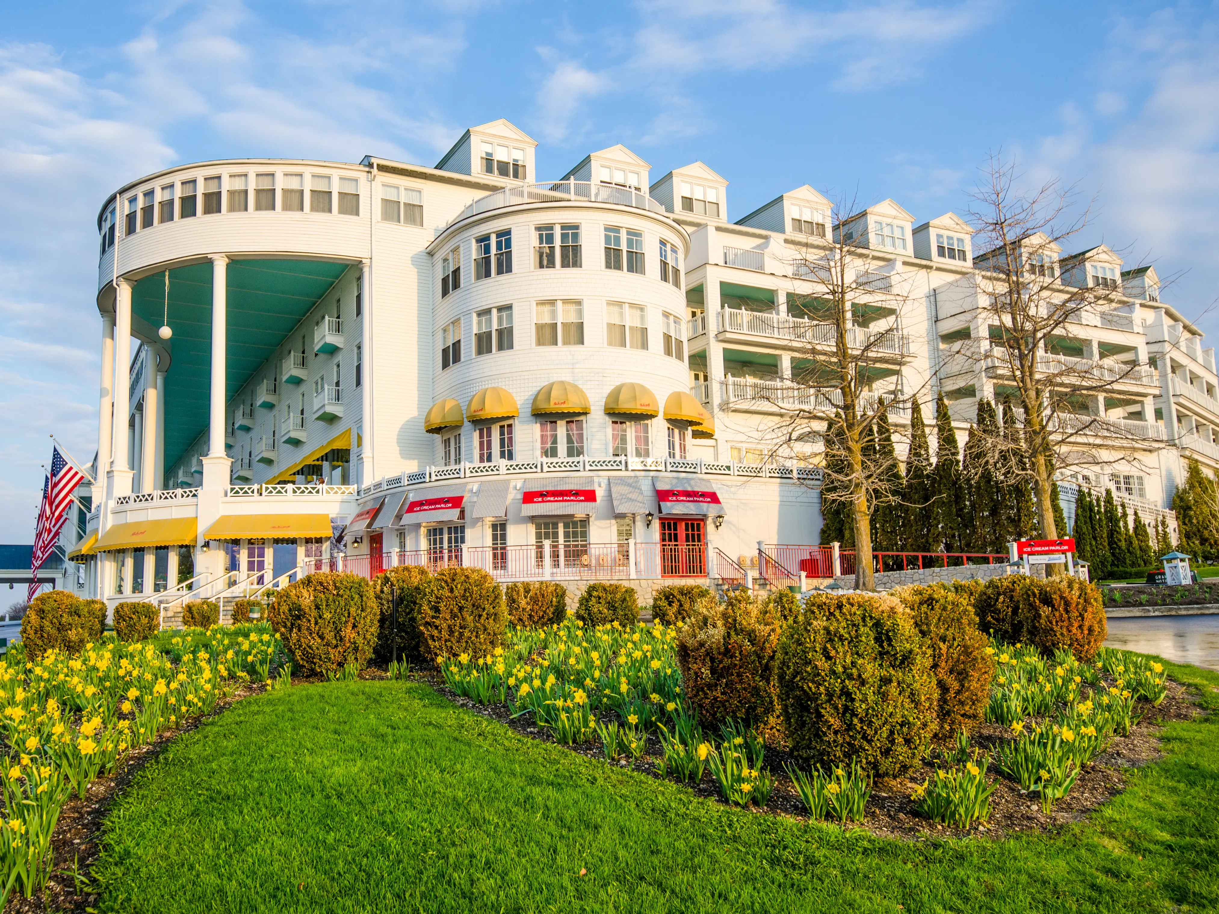Grand Hotel