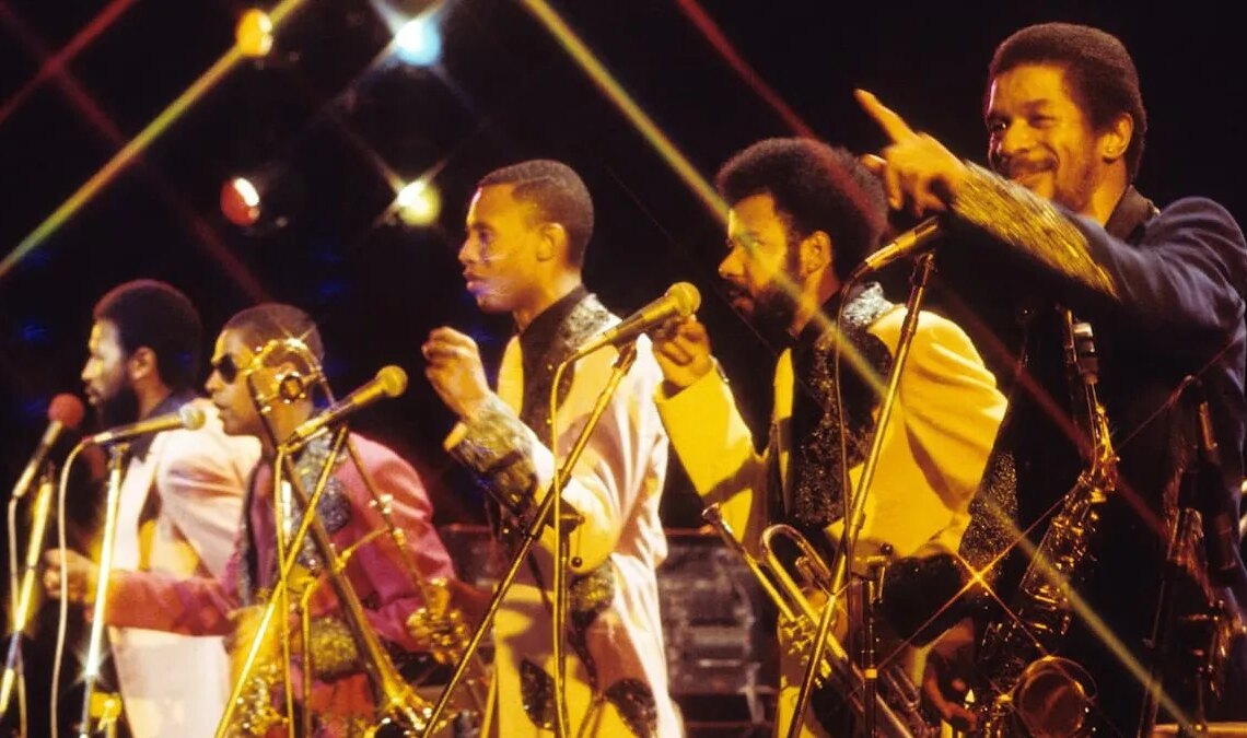 6 Hip-Hop and R&B Songs To Play at a Family Reunion