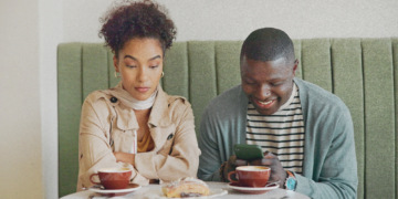 No Sparks on the First Date? 6 Reasons You Should Still Go on a Second One.